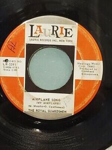 THE ROYAL GUARDSMEN 7" 45 RPM "Airplane Song" & "Om" G Condition 海外 即決