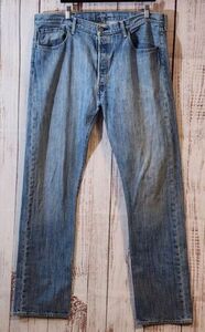 Levis 501 Jeans Mens 38x34 Blue Button Fly Straight Leg 100% Cotton Light Wash 海外 即決