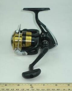 Daiwa SWF2500-2B Sweepfire SWF 2BB Spinning Reel 海外 即決