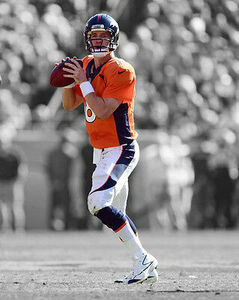 Denver Broncos PEYTON MANNING Glossy 8x10 Photo Football Print Spotlight Poster 海外 即決