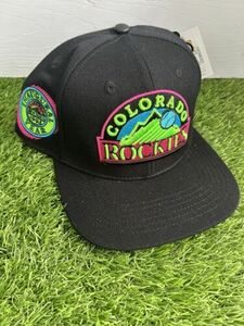 PRO STANDARD COLORADO ROCKIES MENS 1993 SEASON PATCH SNAPBACK HAT OSFM 海外 即決