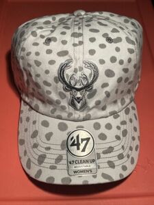 Milwaukee Bucks '47 Brand Clean Up Hat Adjustable Strap White Cheetah NWT STRAP 海外 即決