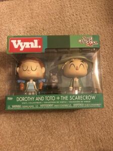 Funko Vynl The Wizard of Oz Dorothy and Toto The Scarecrow NIB 海外 即決