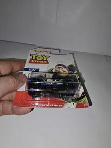 New Hot Wheels Disney Pixar Toy Story 4 Buzz Lightyear 2/6 Die Cast Vehicle 2018 海外 即決