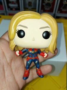 Funko POP! Marvel - Captain Marvel #425 Loose Oob Out Of Box 海外 即決