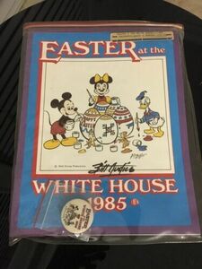 RARE Disney Easter at the White House 1985 SIGNED PROGRAM WITH PIN SEALED 海外 即決