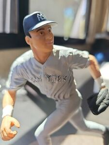 Derek Jeter 1998 Salvino Prestige Series #2534/10,000 figurine Never Used! 海外 即決