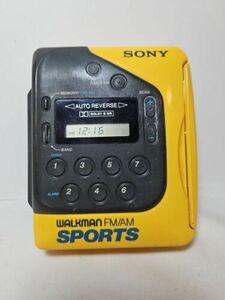 Vintage Sony Sports Walkman FM/AM Radio Cassette Player WM-F2078 Parts 海外 即決