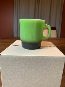 Vintage Fire King Anchor Hocking Coffee Tea Mug Cup Green and Black Milk Glass 海外 即決