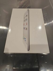 Apple iPad mini 2 16GB, Wi-Fi, 7.9in - Silver 海外 即決