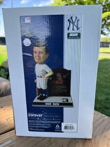 BABE RUTH New York Yankees MLB Hall of Fame Cooperstown 10” Bobblehead NIB 海外 即決