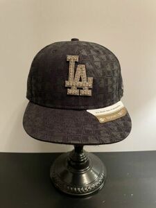 Rare New Era 59fifty, Women’s 7 1/4- LA Dodgers, Black Metallic, Rhinestone Logo 海外 即決