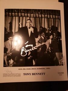 TONY BENNETT SIGNED AUTO 1959 プロモ Press Photo 8x10 with Count Basie Orchestra 海外 即決