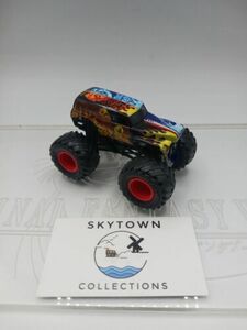 Spin Master Monster Jam Grave Digger Fire and Ice Monster Truck Diecast 1/64 海外 即決