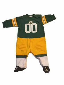 NFL Green Bay Packers Newborn Sleep N Play Footysuit 0 - 3 Months 海外 即決