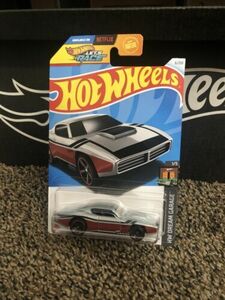 HOT WHEELS 2024 HW DREAM GARAGE, CUSTOM OTTO. #1/5 (Kroger's Color Exclusive) 海外 即決