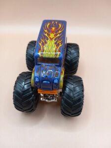 Hot Wheels Monster Trucks 1:24 Scale Dairy Delivery Play Vehicle 海外 即決