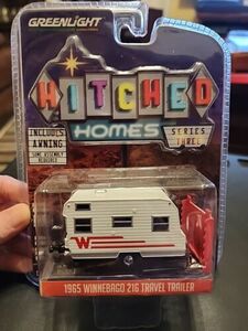 Greenlight Collectibles Hitched Homes Series 3 1964 Winnebago 216 Travel Trailer 海外 即決