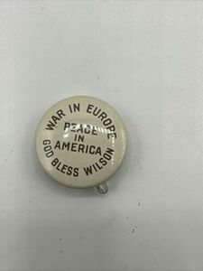 Vintage War In Europe Peace in America God Bless Wilson 1972 Repo Pinback Button 海外 即決