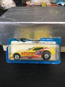 Vintage 1982 Hot Wheels Pepsi Challenger Snake Funny Car Yellow 2023 POP UP BODY 海外 即決