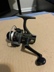 Vintage SHIMANO AXUL-S Ultra Light Spinning Reel. Great Shape 海外 即決