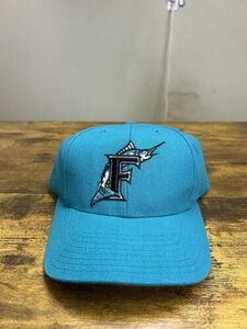 Vintage Florida Marlins 90's Snapback Hat MLB Logo Athletic Baseball Cap 海外 即決