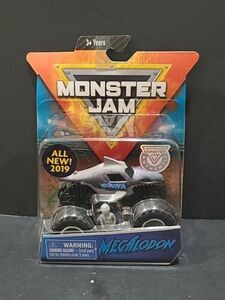 2019 OVERCAST MEGALODON SPIN MASTER Monster Jam TRUCK with Figure 海外 即決