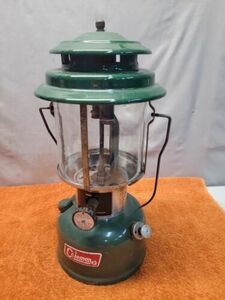 IVINTAGE COLEMAN 1973 DOUBLE MANTLE LANTERN MODEL 220H Dated 1973 Working 海外 即決
