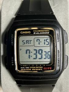 Casio Illuminator 3238 F201 WA Quartz Digital Men’s Watch Water Resistant 海外 即決