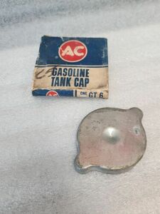 NOS AC GAS CAP GT6 850808 1953-1956 Chevrolet 1955-1956 Dodge Chrysler Plymouth 海外 即決