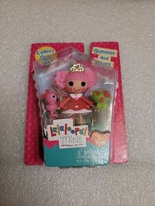 Lalaloopsy Minis Queenie Red Heart #2 of Series 14 NRFB MGA Entertainment NIP 4+ 海外 即決