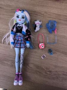 monster high doll g3 Frankie Stein with accessories 海外 即決