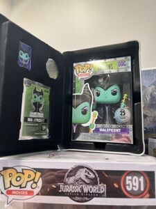 Disney Villains FUNKO Pop And Figpin Bundle 海外 即決