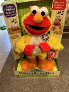 Vintage Chicken Dance Elmo Sesame Street 2001 Fisher Price Dances Sings NIB 海外 即決