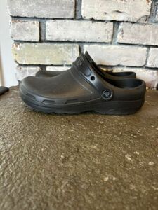 Crocs Unisex-Adult Bistro Clogs, Slip-Resistant Work Shoes, Size M8/w10 Chef 海外 即決