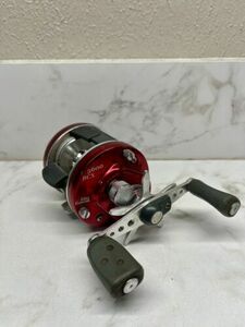 Abu Garcia Ambassadeur 5600 BCX Baitcasting Fishing Reel Light Use Works Good 海外 即決