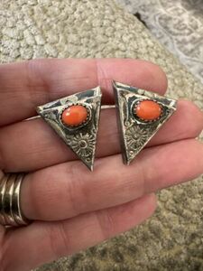 Native American Sterling & Coral Zuni A D Andrew Dewa Collar Tips Sterling 海外 即決