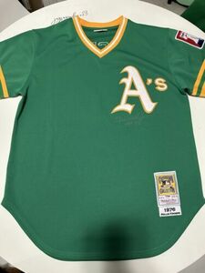 Mitchell & Ness 1976 Rollie Fingers Oakland Athletics signed jersey Sz 44 L 海外 即決