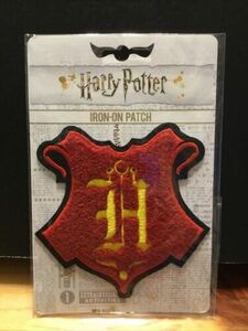 Harry Potter Iron On Patch Hufflepuff House Crest New Loot Crate Wizarding World 海外 即決