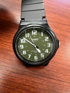 Casio Men's/Unisex Watch MW240-3BV Green Resin Analog Quartz Watch 海外 即決