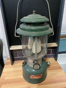 coleman lantern model 220f 海外 即決