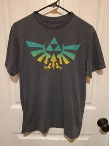 Zelda Shirt Mens Medium Gray Short Sleeve Crew Neck Graphic Tee 2017 海外 即決