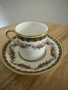 Vintage Paragon Fine Bone China By Appointnebt To HM Queen Tea Cup & Saucer 海外 即決