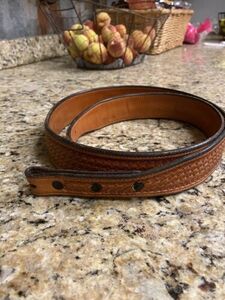 M L Leddy’s Tooled Leather Western Belt Size 46 Not Lucchese 海外 即決