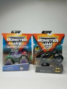 Spin Master Monster Jam Joker & Batman 1:64 Scale Wheelie Bar + Wristband Toy 海外 即決