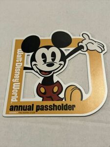2022 Walt Disney World Retro Annual Passholder Mickey Mouse Car Magnet 海外 即決