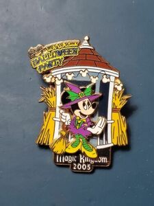 Disney Pin 2005 Mickey's Not So Scary Halloween Party Minnie Mouse Witch LE 2000 海外 即決