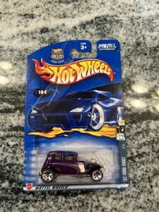 Hot Wheels 1932 Ford Vicky Diecast Car Damaged Card ? 海外 即決