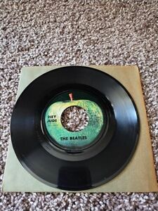 The ビートルズ - Hey Jude/レボリューション バイナル 7" Single 45rpm Apple Records 2276 海外 即決