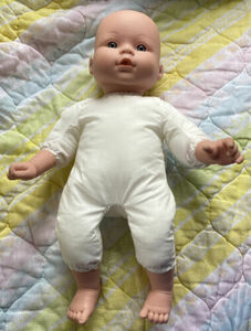 Citi Toy Baby Doll Soft Body Hong Kong Lifelike 15” Blue Eyes B10 海外 即決